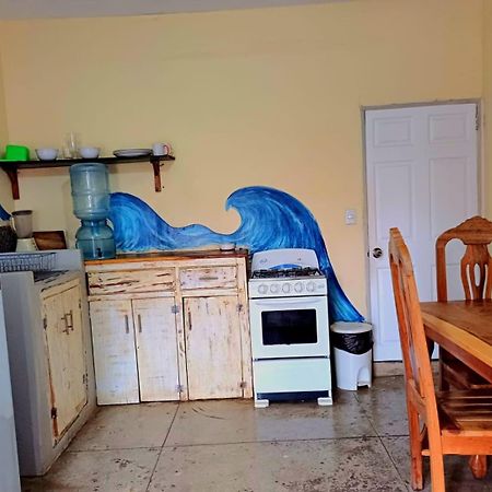 Hostel Rossy San Juan del Sur Exterior photo
