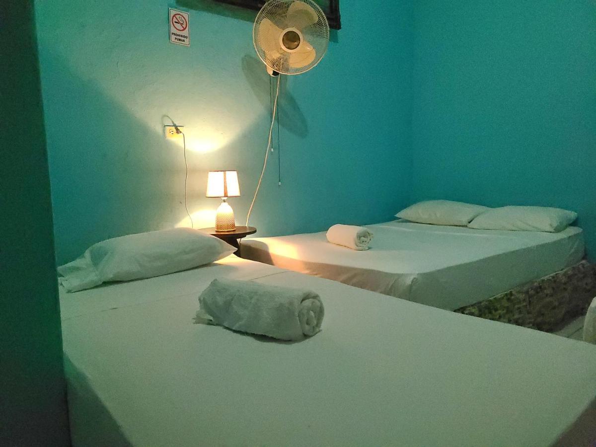 Hostel Rossy San Juan del Sur Exterior photo