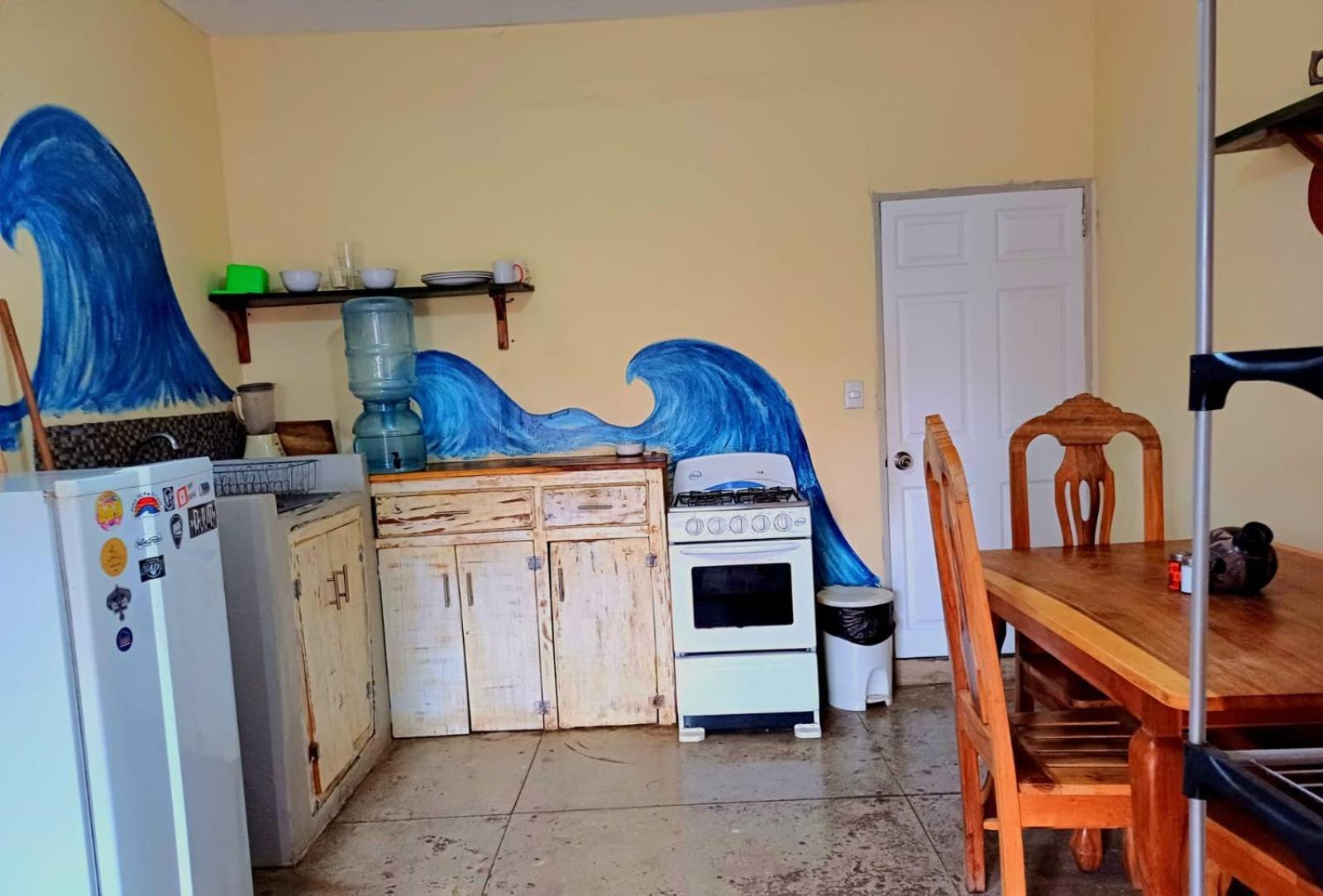 Hostel Rossy San Juan del Sur Exterior photo